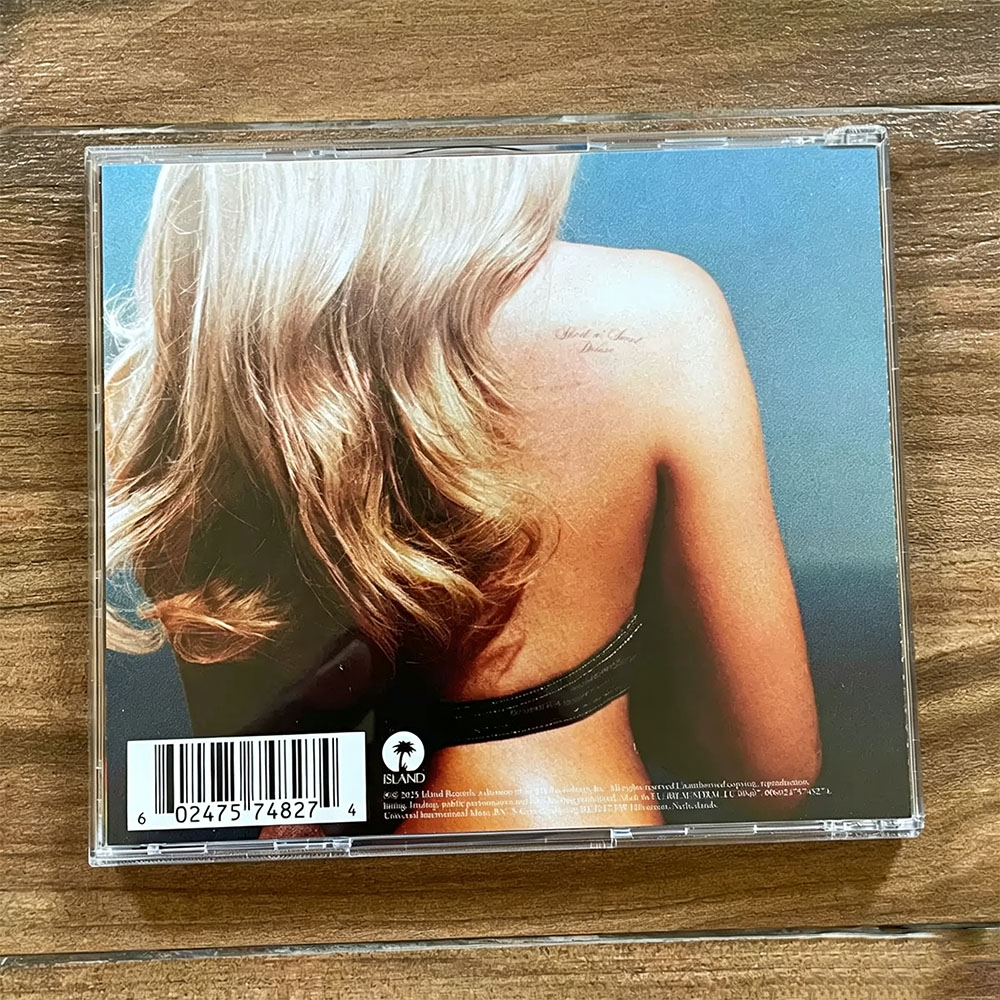 CD 'Short N' Sweet' - Pop, Cou – Vintage Collectibles Bewertung und Preis